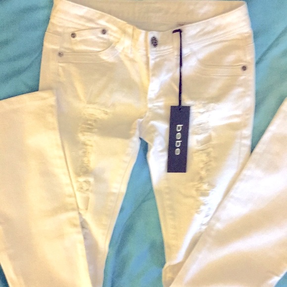 NWT- Bebe white distressed jeans - Picture 7 of 12